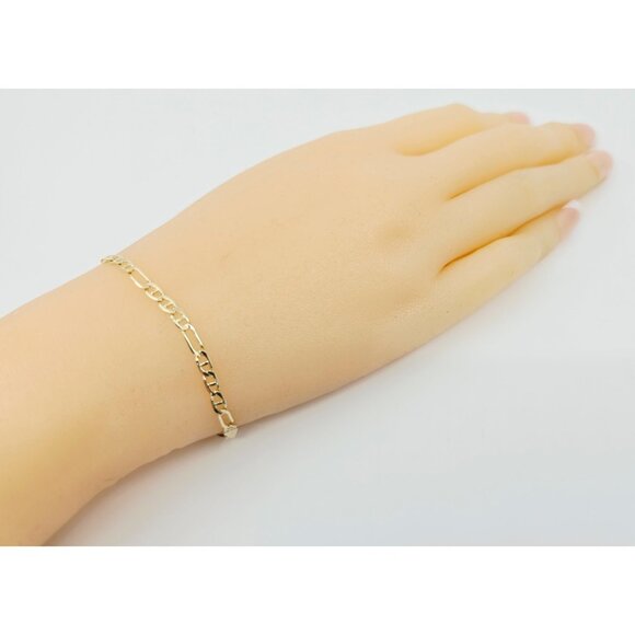 Unique 14K Karat Solid Yellow Gold Designer Figaro Link Bracelet - 7.75" Length - Picture 7 of 12